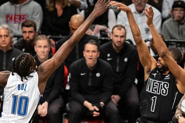 Nets asseguram lugar nos play-off, Lakers ainda sonham com passagem direta
