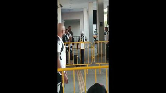 Ex-FC Porto quis partir para cima de adepto adversário: «Não sou otário!»