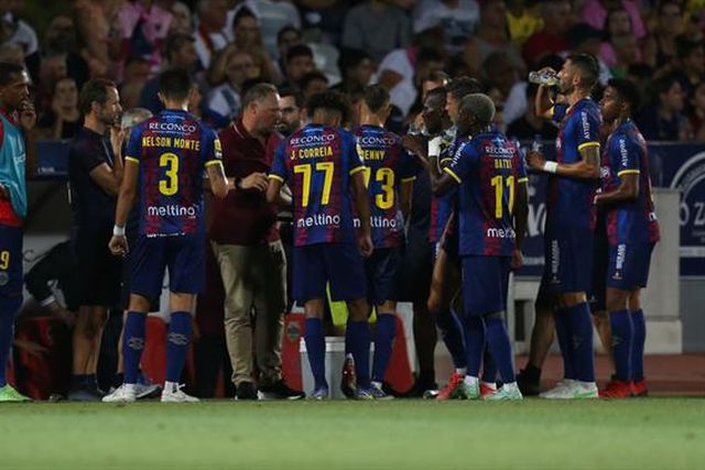 Flavienses recusam competições europeias