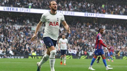 Porro assiste para Kane continuar a fazer história; Man. City soma e segue