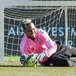 Diego Alves rescinde com equipa de Carvalhal