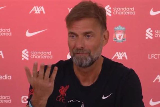 «O elefante na sala é eu ainda estar aqui... que semana estranha»