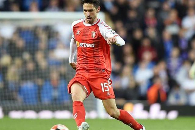 Tormena e Paulo Oliveira convocados para o FC Porto