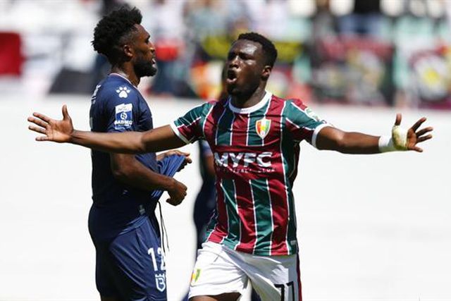 Estrela vence B SAD com facilidade e recupera segundo lugar