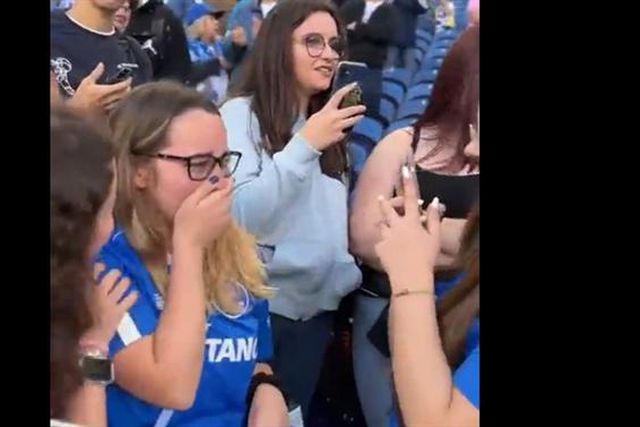 Gesto de Pepê emocionou adepta (vídeo)