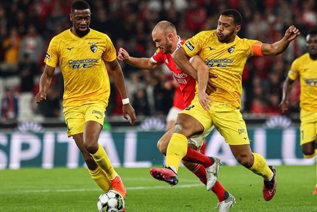 Ataque ao Benfica em segredo