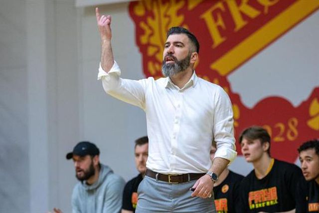 Hugo Salgado coloca Froya Basket na final da liga norueguesa
