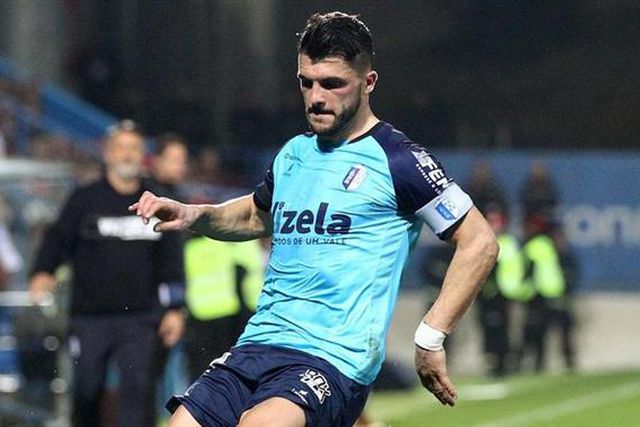 Oficial: Kiki Afonso reforça FC Ural