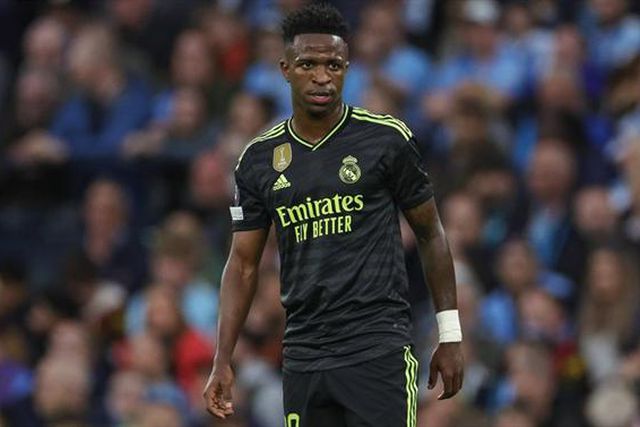 Cláusula de um bilião para Vinícius Jr. no novo contrato