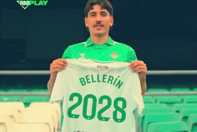 Oficial: Bellerín volta a amor recente e continua de verde e branco