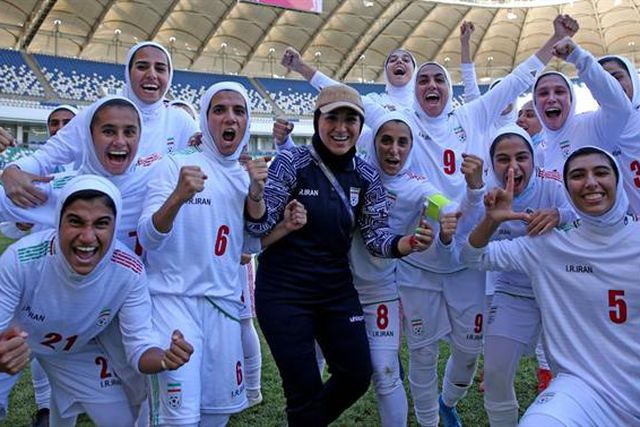 Validada proibição do ‘hijab’ pela federação em França