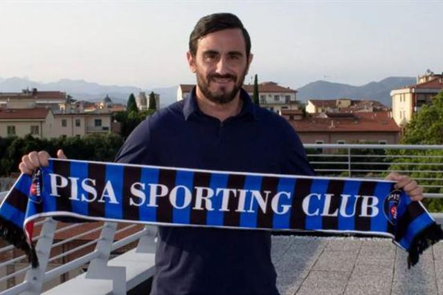 Antigo médio do Sporting inicia carreira de treinador a nível sénior