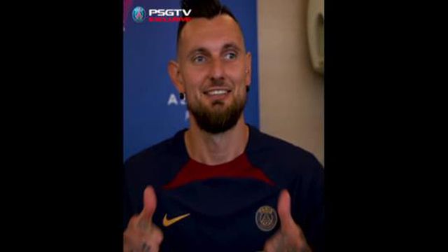 Neymar apresenta-se ao trabalho no Paris Saint-Germain