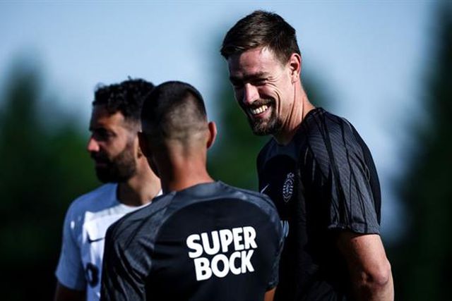 Dois jogos de preparação na sexta-feira