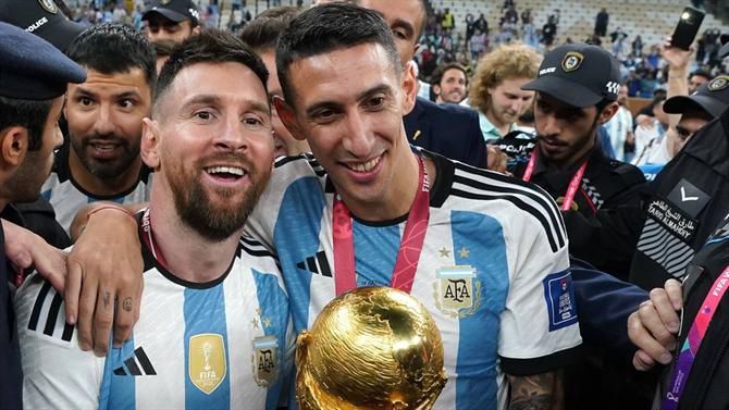 «Di María está à altura de Kempes, Maradona e Messi»