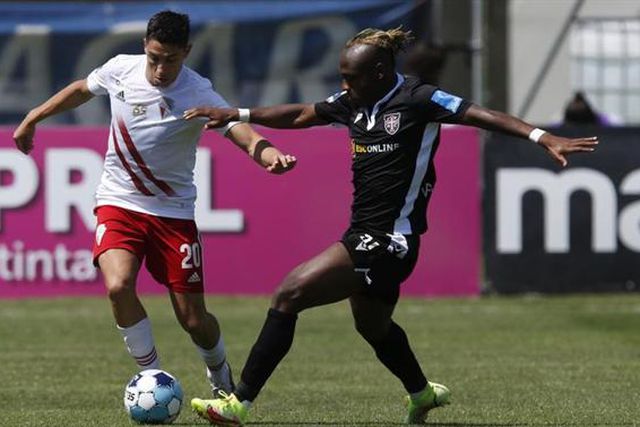 Notícia A BOLA: Edu Machado perto do Montalegre