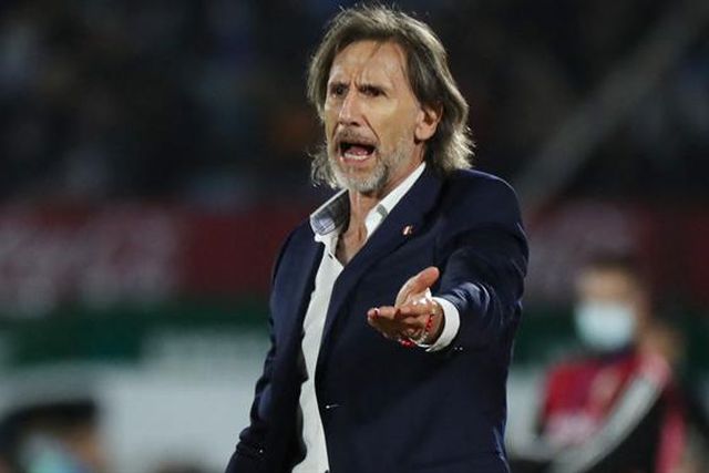 Selecionador Ricardo Gareca de saída