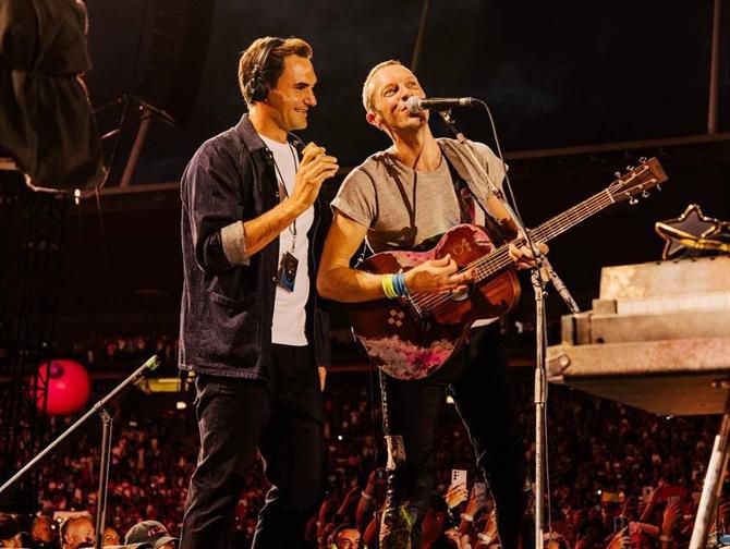 Federer no palco dos Coldplay (vídeo)