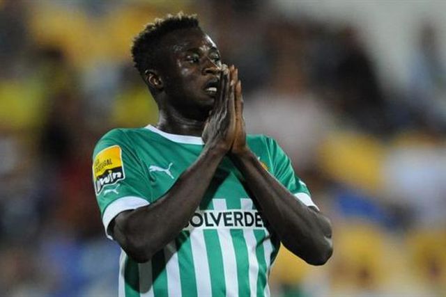 Oficial: Aziz de saída para o campeão chinês