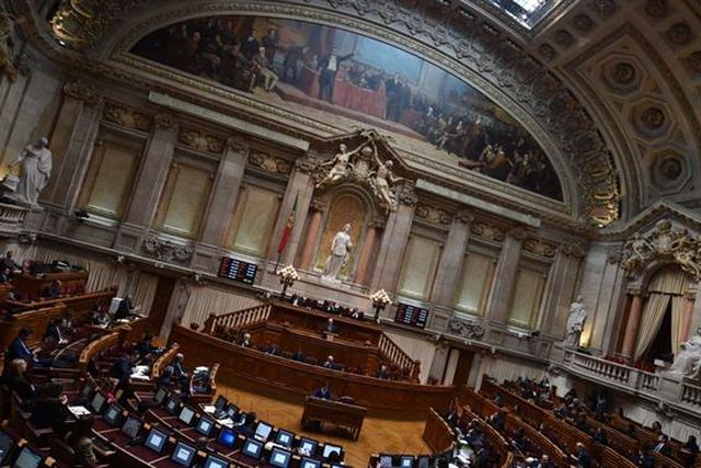 Pacote legislativo contra a violência no desporto a votos