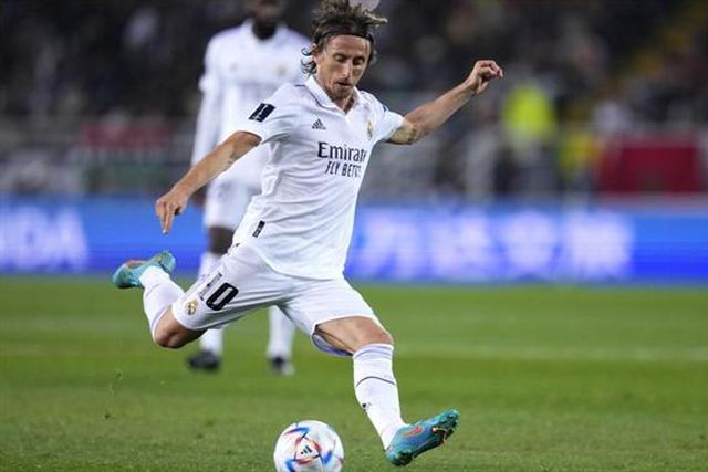 Modric lembra reviravoltas épicas: «Eu devia retirar-me, o Kroos estava acabado…»