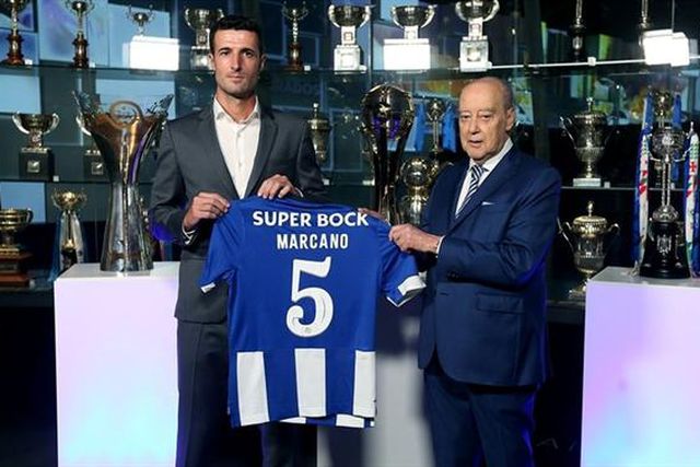 Oficial: Marcano por mais dois anos