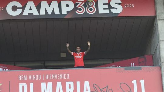 Di María recebido em clima de festa e euforia (vídeo e fotos)