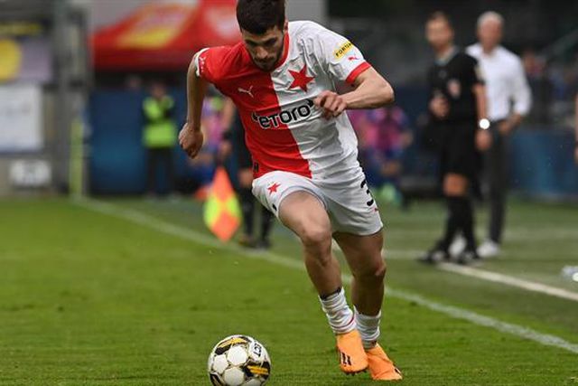 Slavia 'esconde' Jurásek