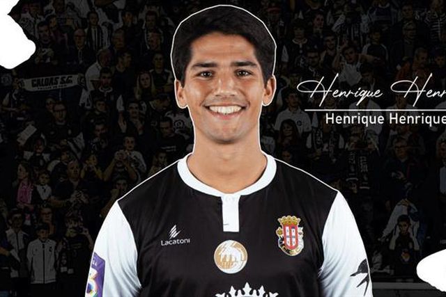 Oficial: 'Podia' ter rumado à Arábia Saudita... mas continua na Liga 3