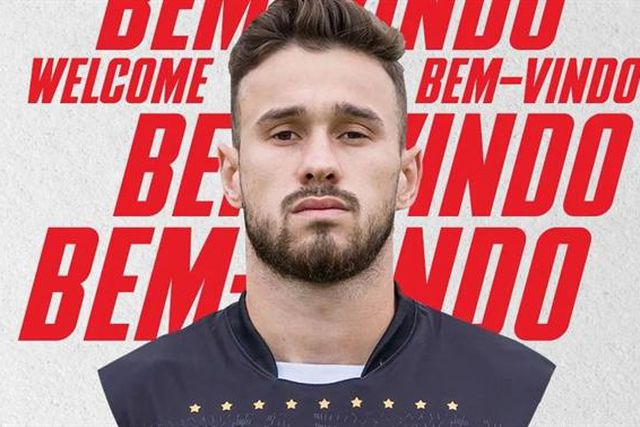 Oficial: Açorianos com cara nova na baliza