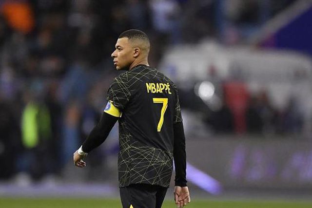 «O Bayern tem uma equipa construída para ganhar a Liga dos Campeões, já nós… o nosso máximo é este»