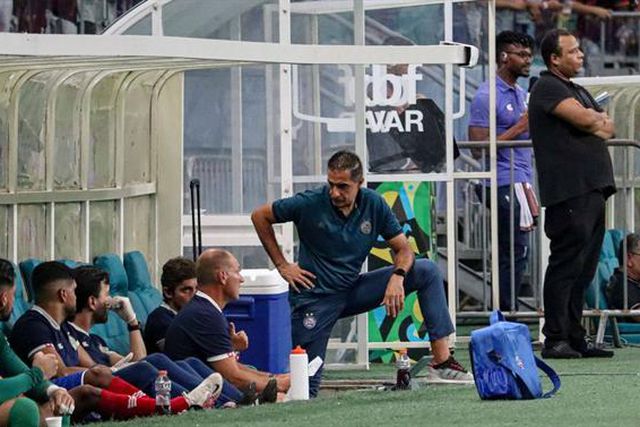 Renato Paiva explica vitória sobre o Palmeiras de Abel