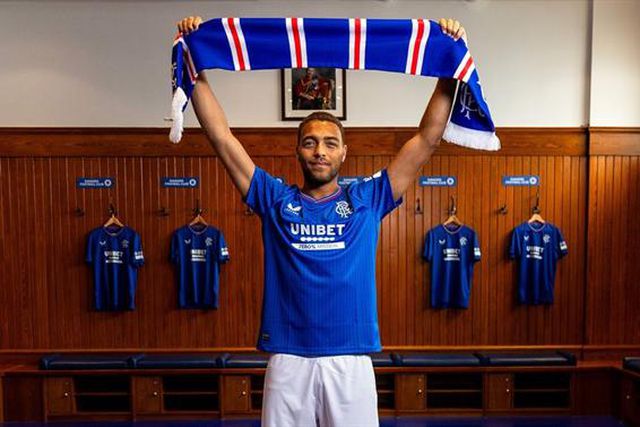 Oficial: avançado nigeriano chega de Cremona