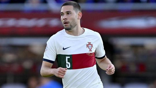 Raphael Guerreiro explica escolha por Portugal: «Nunca apoiámos França»