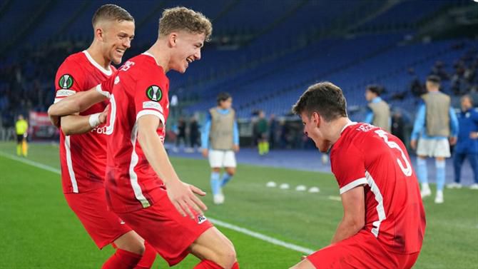 AZ Alkmaar vence Lazio (de Luís Maximiano) com golo de lateral apontado ao Benfica