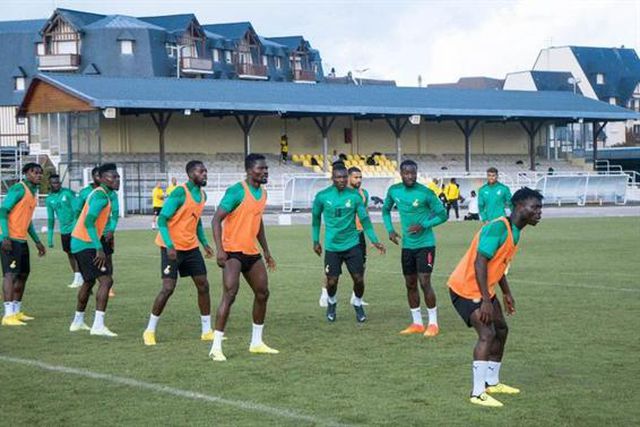 Rival de Portugal em crise