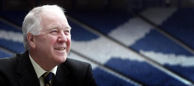 Morreu Craig Brown, histórico selecionador