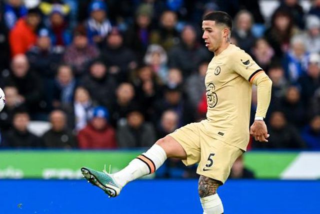 Belo passe de Enzo e ‘chapelada’ de Havertz para o 2-1 para o Chelsea (vídeo)