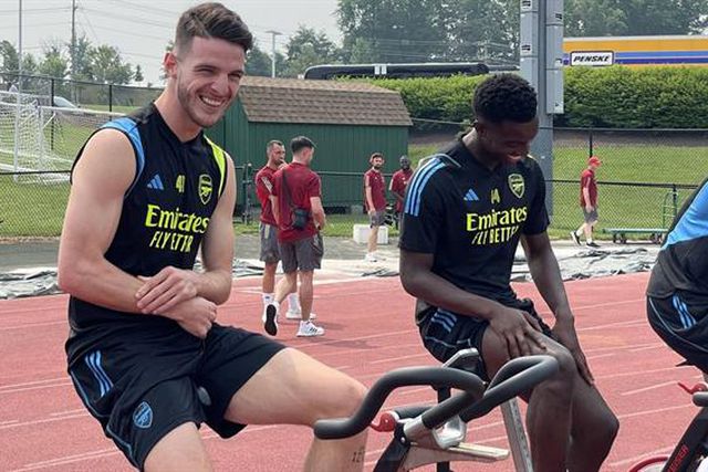 Arteta e Wenger 'loucos' com Rice: «Tem uma aura, com ele seremos campeões!»