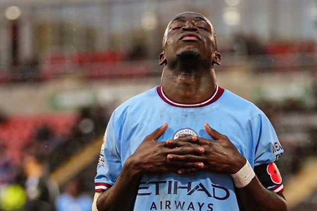 Português eleito melhor jogador do mês na Premier League 2