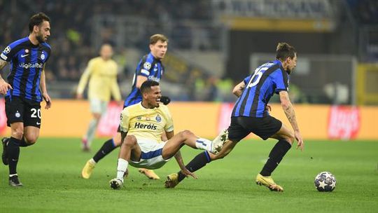 Alerta: Galeno sai lesionado frente ao Inter