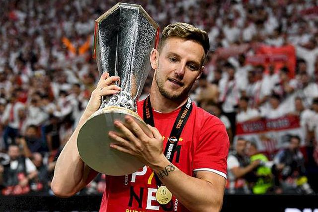 Sauditas lançam proposta milionária por Rakitic