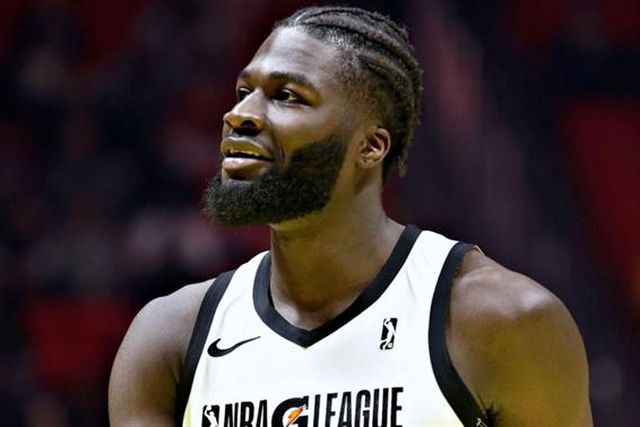 Neemias Queta em destaque no All Star Game