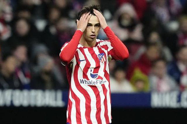 PSG fecha a porta a João Félix!