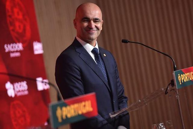 Roberto Martínez esteve com trio das águias no Seixal