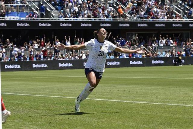 Atenção, Portugal: filha de Dennis Rodman bisa pelos EUA (veja os golos)