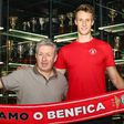 Oficial: reforço canadiano para o Benfica