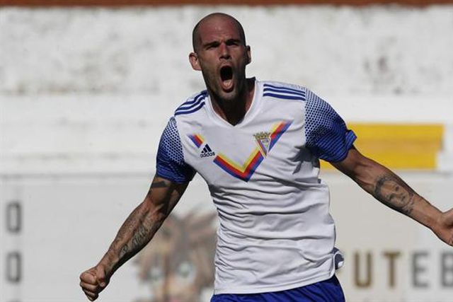 «Sou igual ao Bas Dost, menos na conta bancária» 