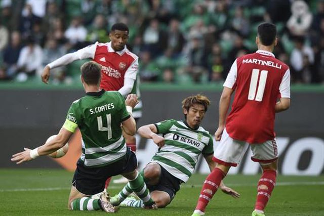Sporting faz história mas deixa escapar vitória frente ao Arsenal (veja os golos)