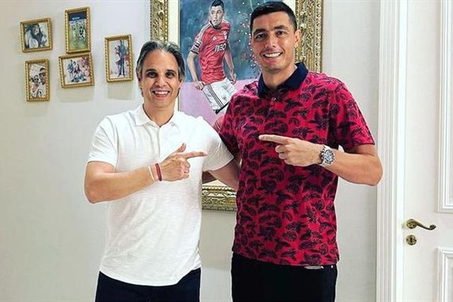 Lembram-se deles? Uma fotografia com 338 golos pelas águias